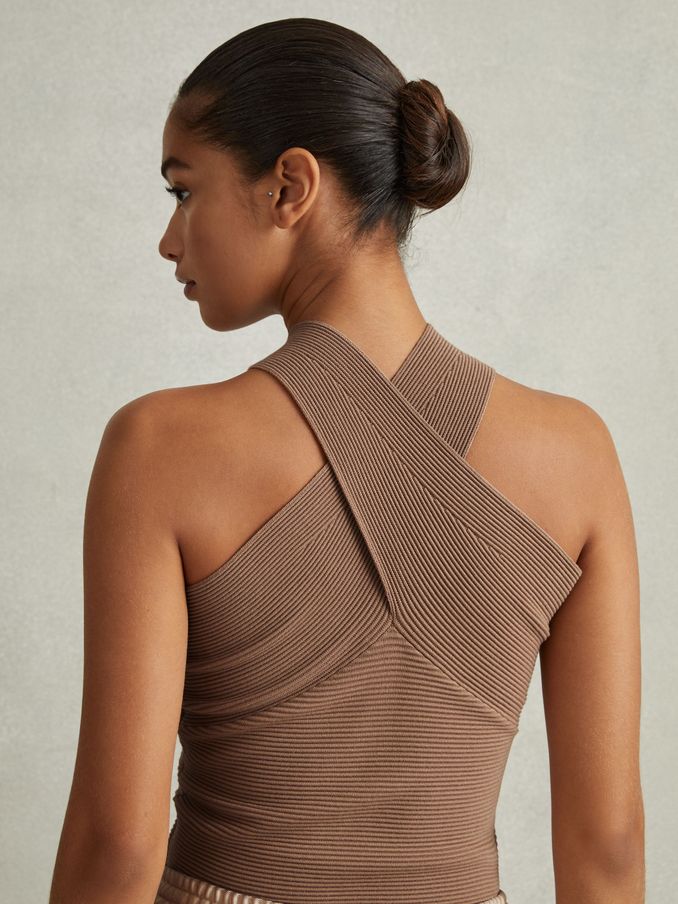 Ribbed Cross-Over Vest in Neutral (617105) | €54