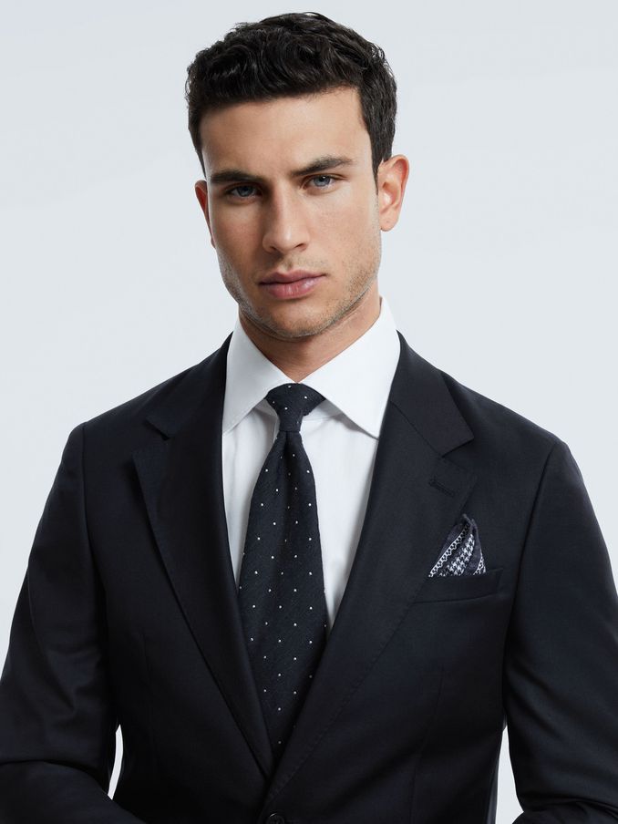Atelier Wool Cashmere Slim Fit Single Breasted Blazer in Midnight Navy (764499) | CA$630