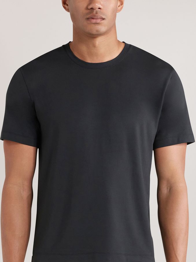 CHÉ Studios Crew Neck T-Shirt with TENCEL™ Fibers in Black (846857) | US$70