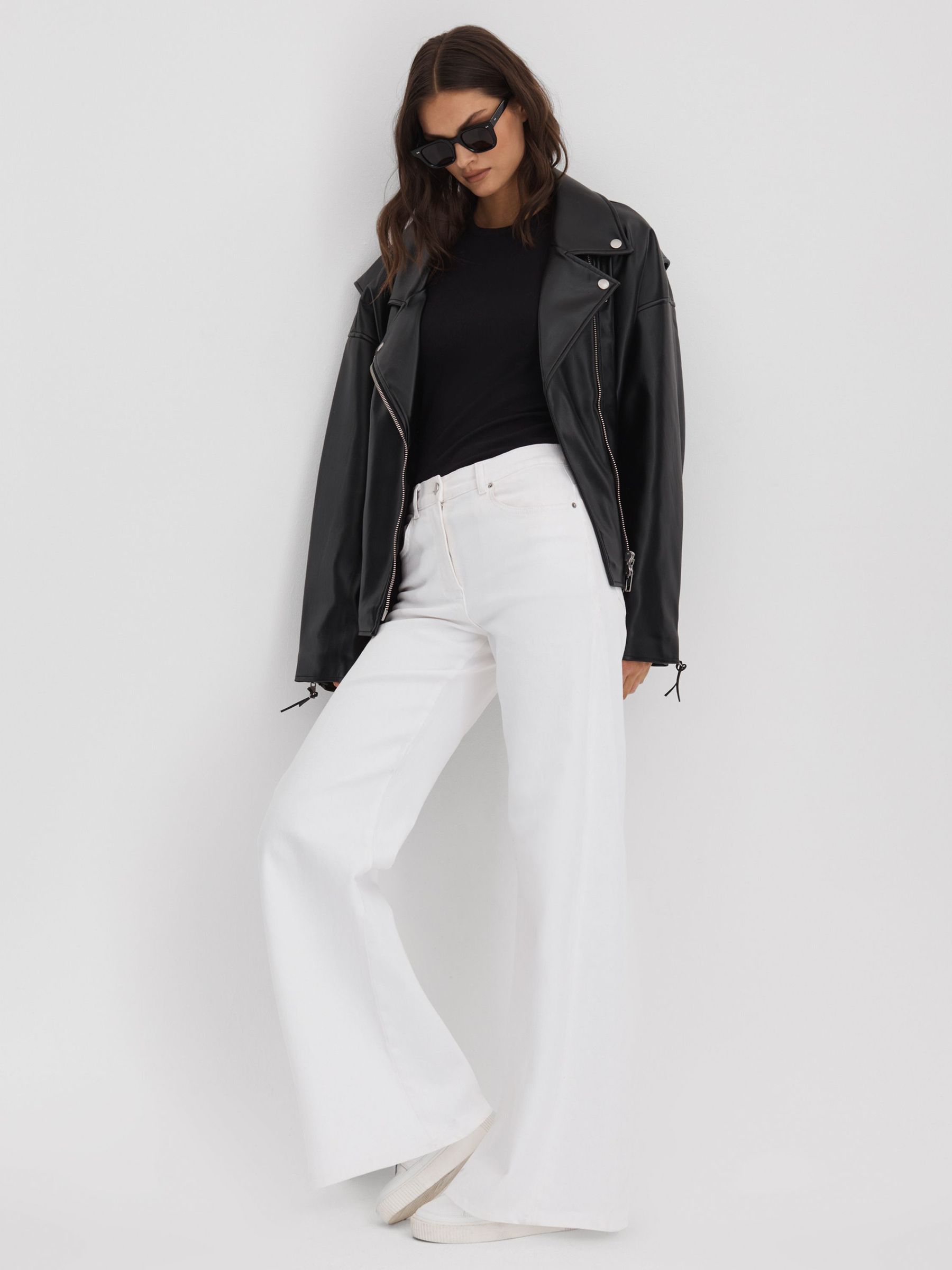 Good American Oversized Faux Leather Jacket in Black (936860) | €168
