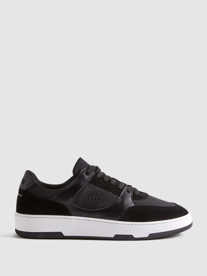Unseen Leather Suede Noirmont Trainers in White/Black (962209) | €133