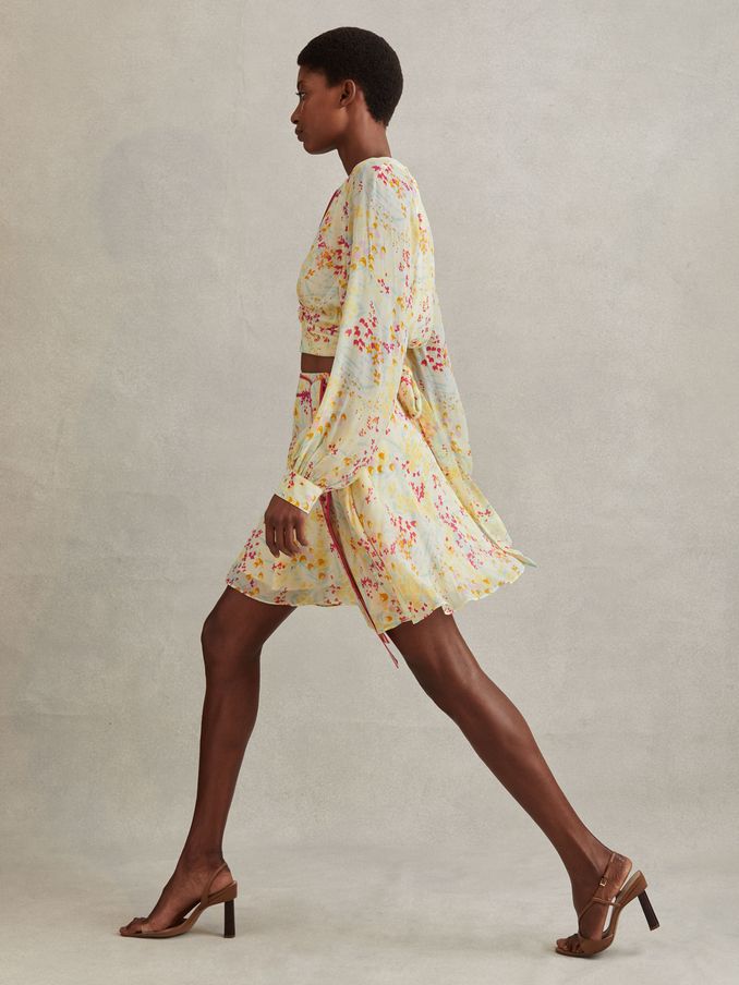 Floral Print Tie Waist Mini Skirt in Pink/Yellow (990423) | €67