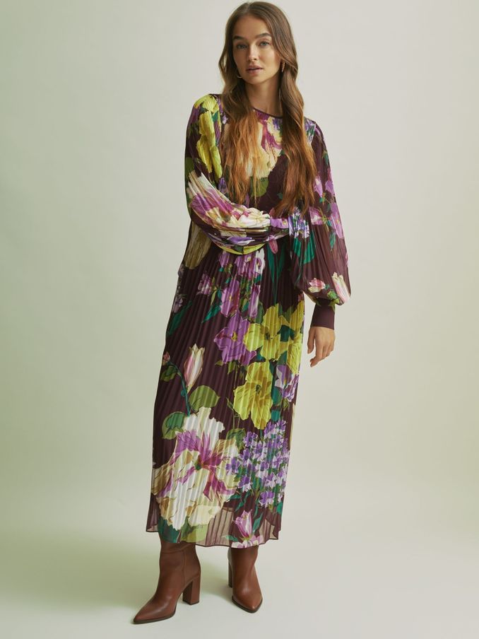 Florere Pleated Blouson Sleeve Midi Dress in Purple (AB2085) | €142