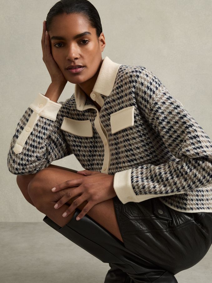 Wool-Cashmere Houndstooth Cardigan in Navy/Camel (AB2322) | €142