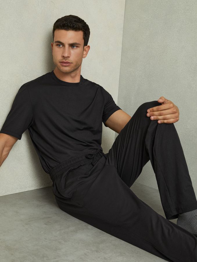 Tapered Stretch-Jersey Joggers in Black (AB2391) | €27