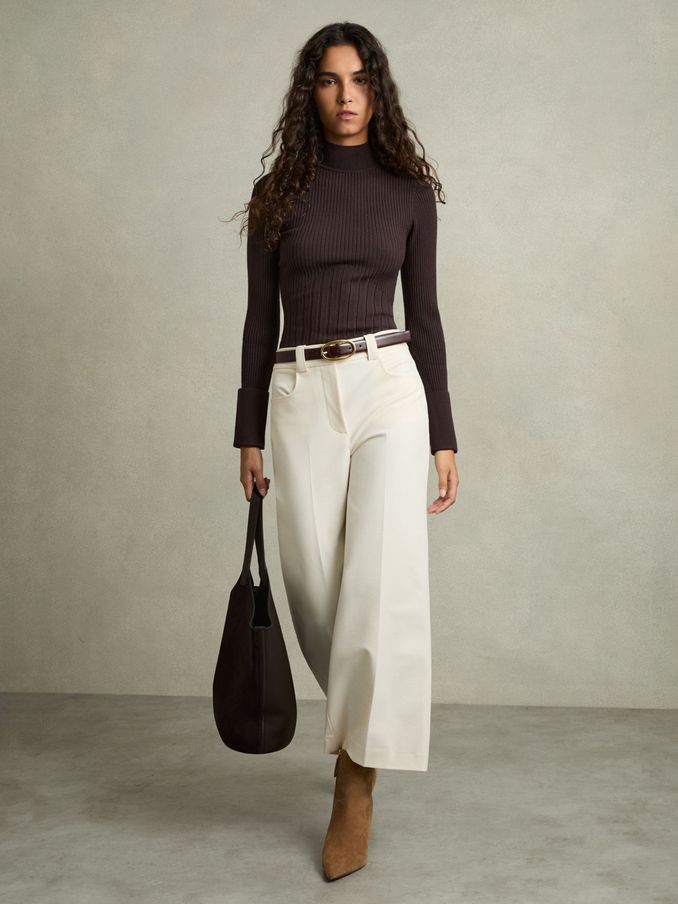 Rib-Knit High-Neck Top in Burgundy (AB2428) | €126