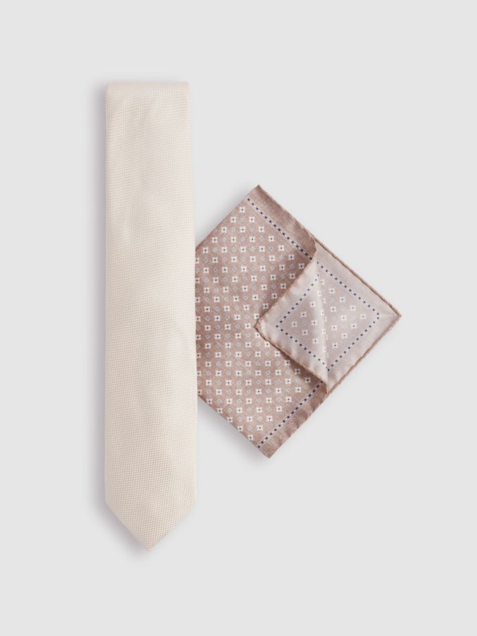 Tie And Pocket Square Gift Set in Oatmeal (AB2483) | US$60