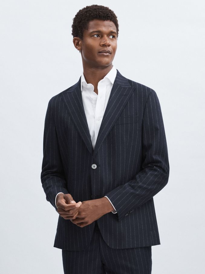 Oscar Jacobson Wool Single-Breasted Pinstripe Blazer in Navy (AC4768) | US$438