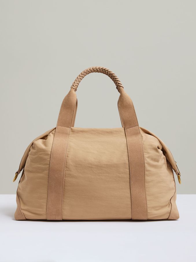 Braided-Handle Soft Weekend Bag in Blush (AC9332) | US$166