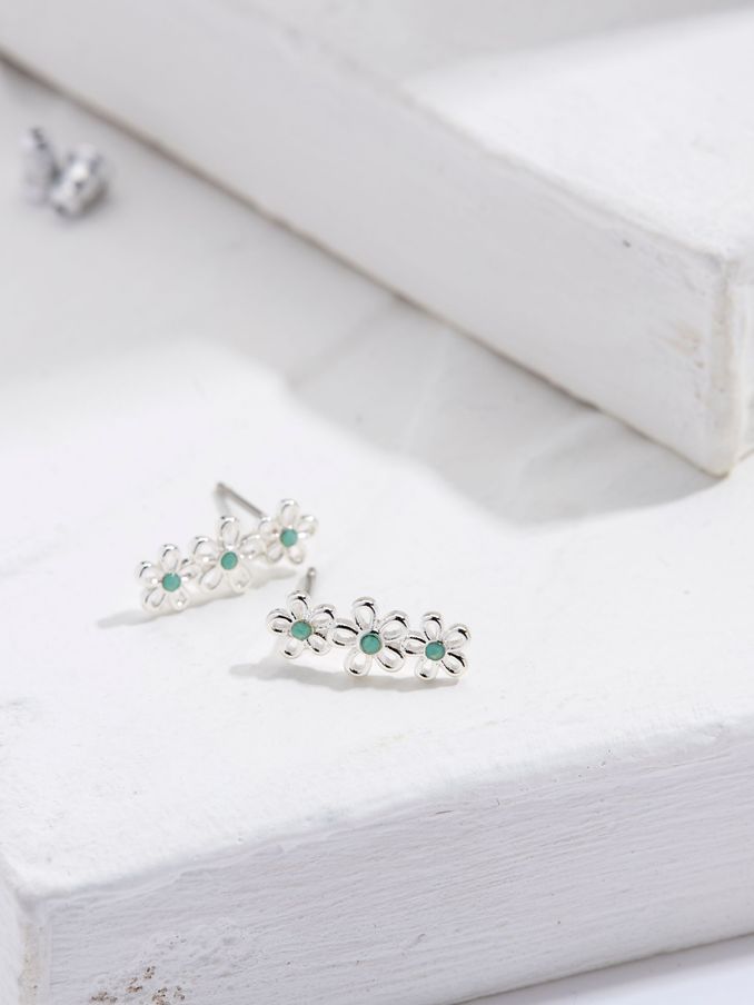 Silver Tone Triple Daisy Earrings (AD5293) | €13.50