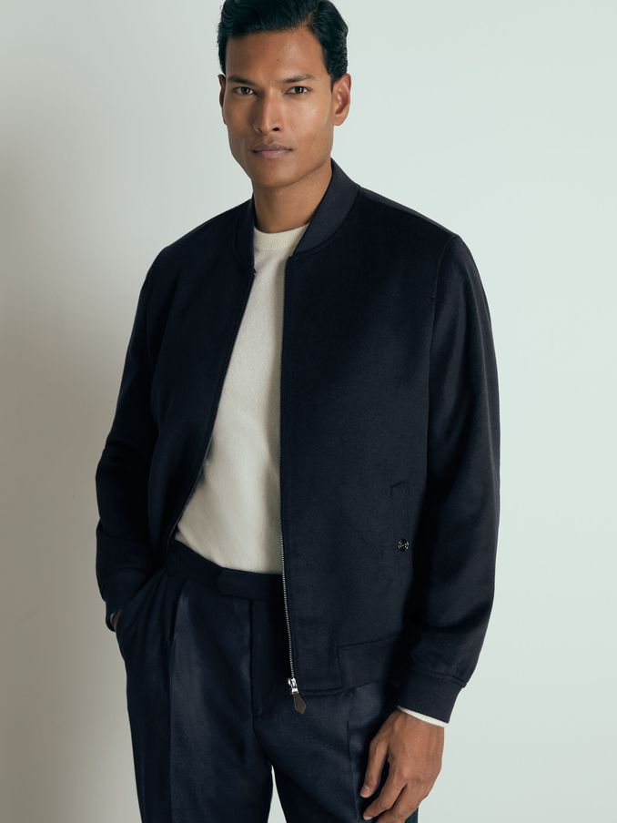 100% Cashmere Bomber Jacket in Navy (AD6384) | €558