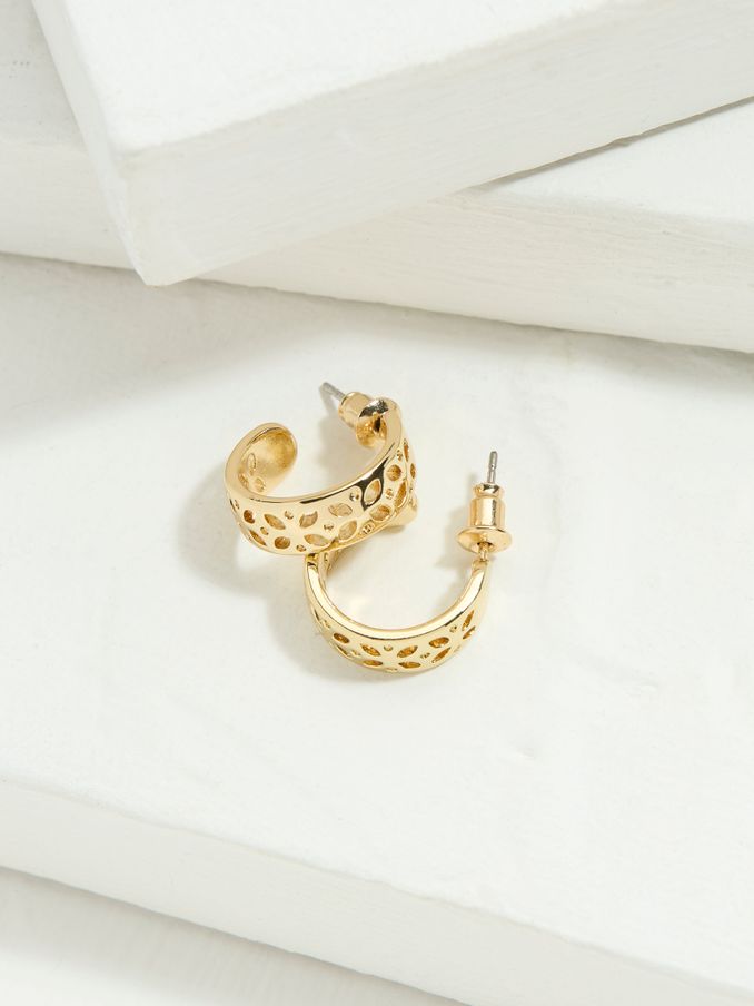 Gold Tone Cut Out Hoop Earrings (AD6896) | €13.50