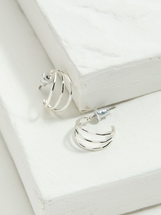 Silver Tone Triple Strand Hoop Earrings (AD6897) | €13.50