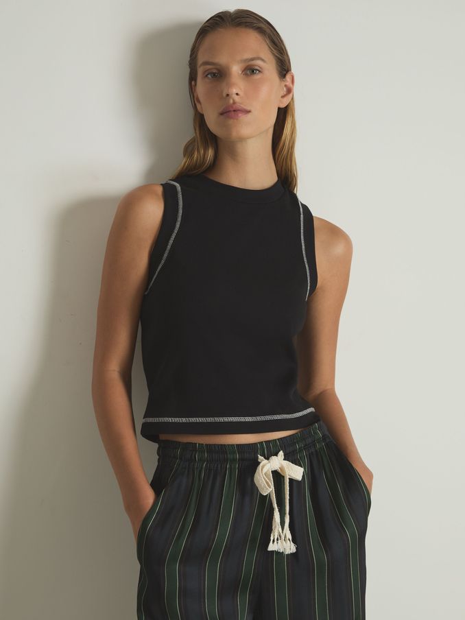 Cotton With Stretch Contrast-Stitch Vest in Black/Ivory (AG9130) | €21
