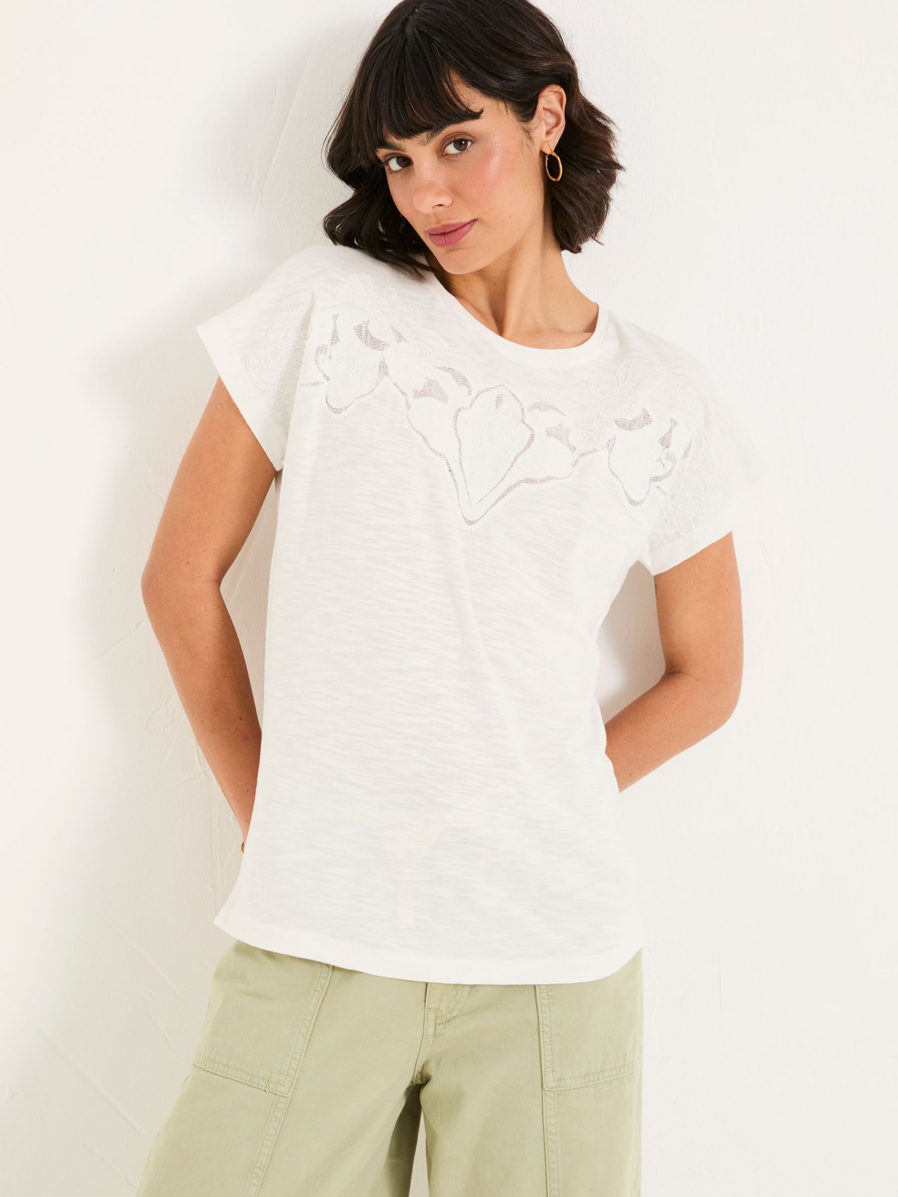 Chloe White Lace Cutwork T-Shirt (AK5299) | €46