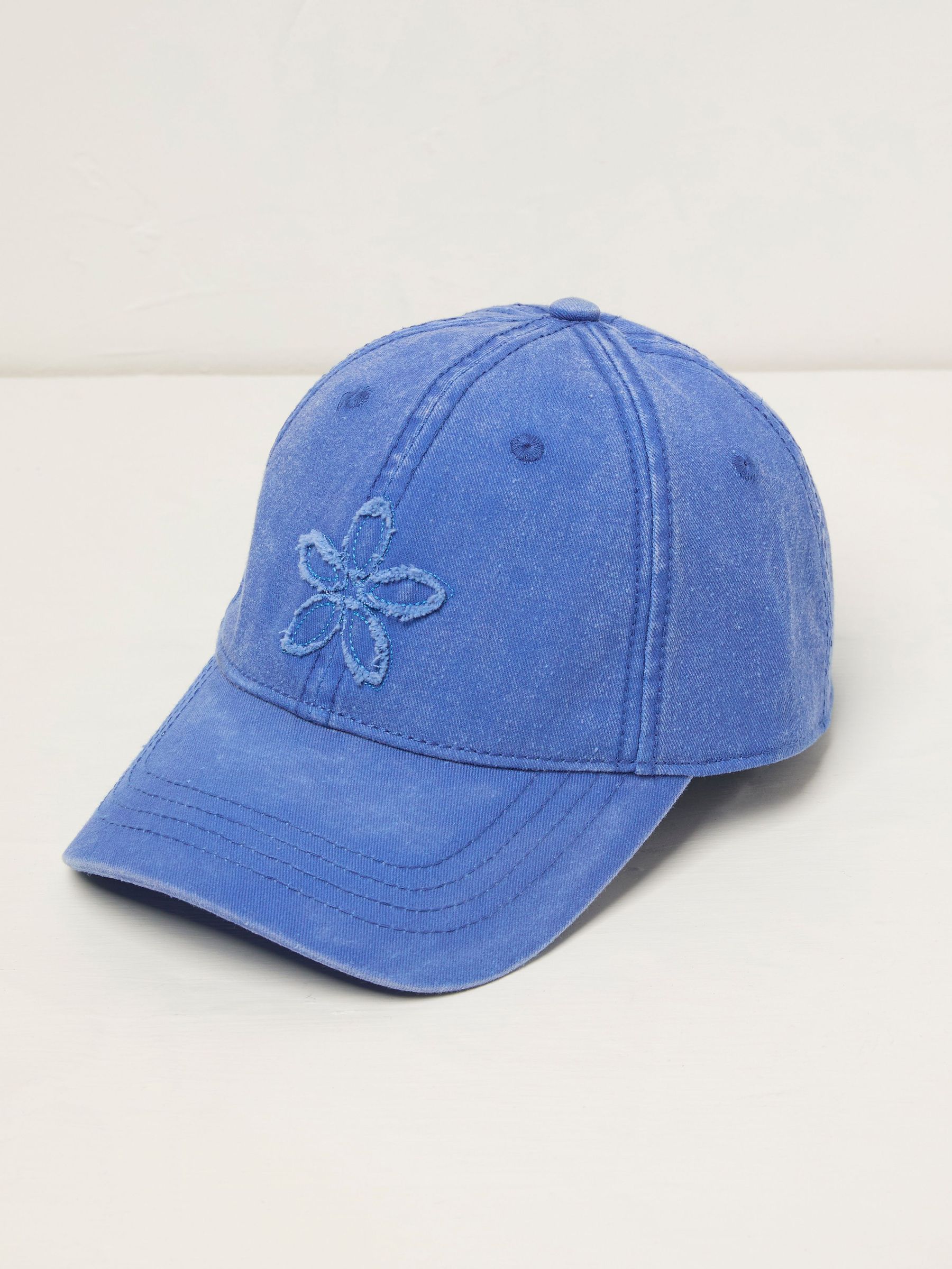 Blue Flower Detail 100% Cotton Cap (AK7921) | €23.50