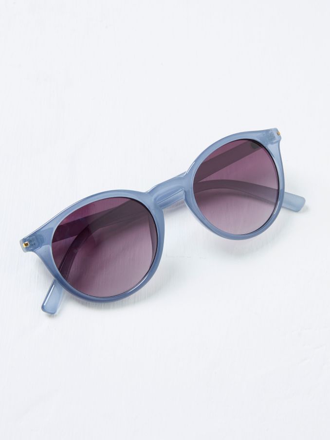 Blue Poppy Sunglasses (AK8584) | €33