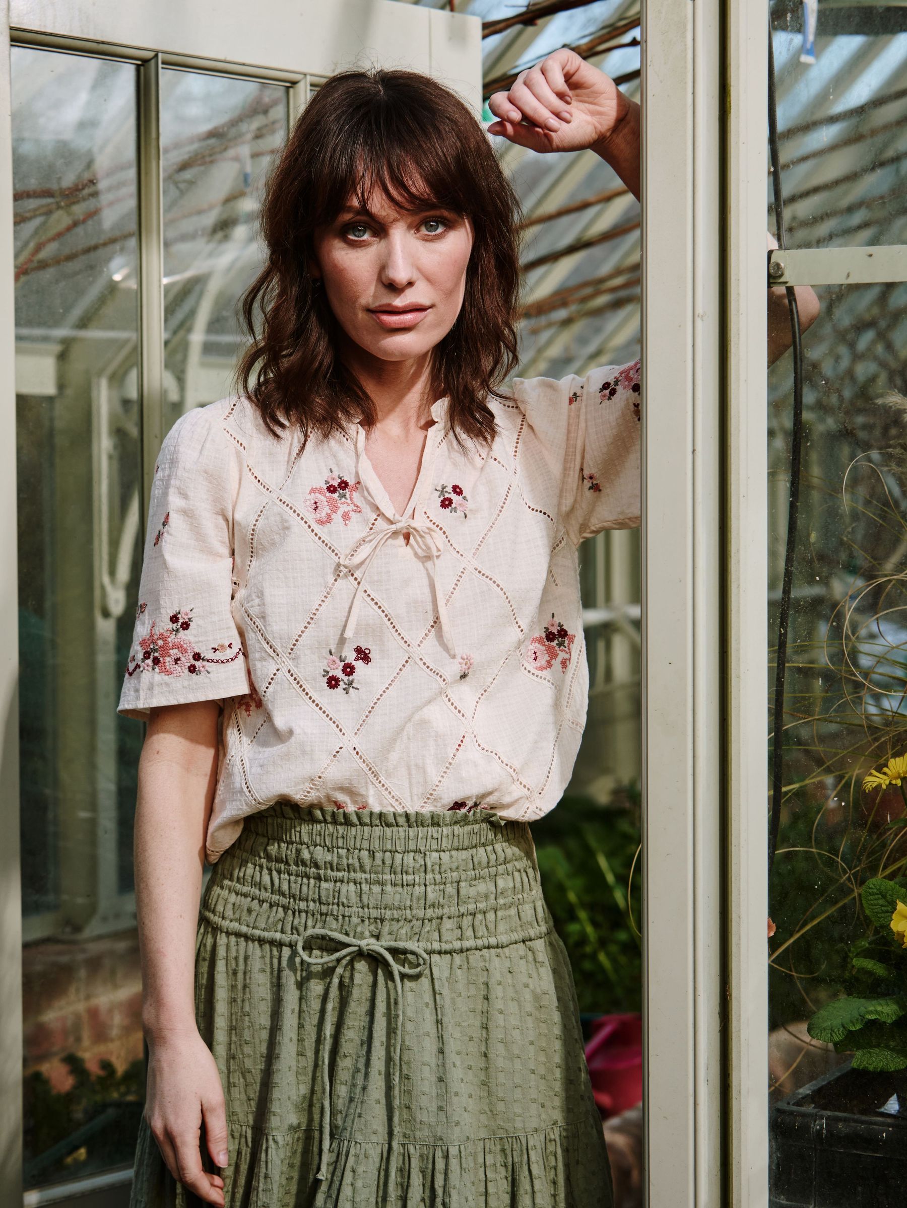 Airee Ivory Beeble Embroidered Blouse (AK9325) | €72.50