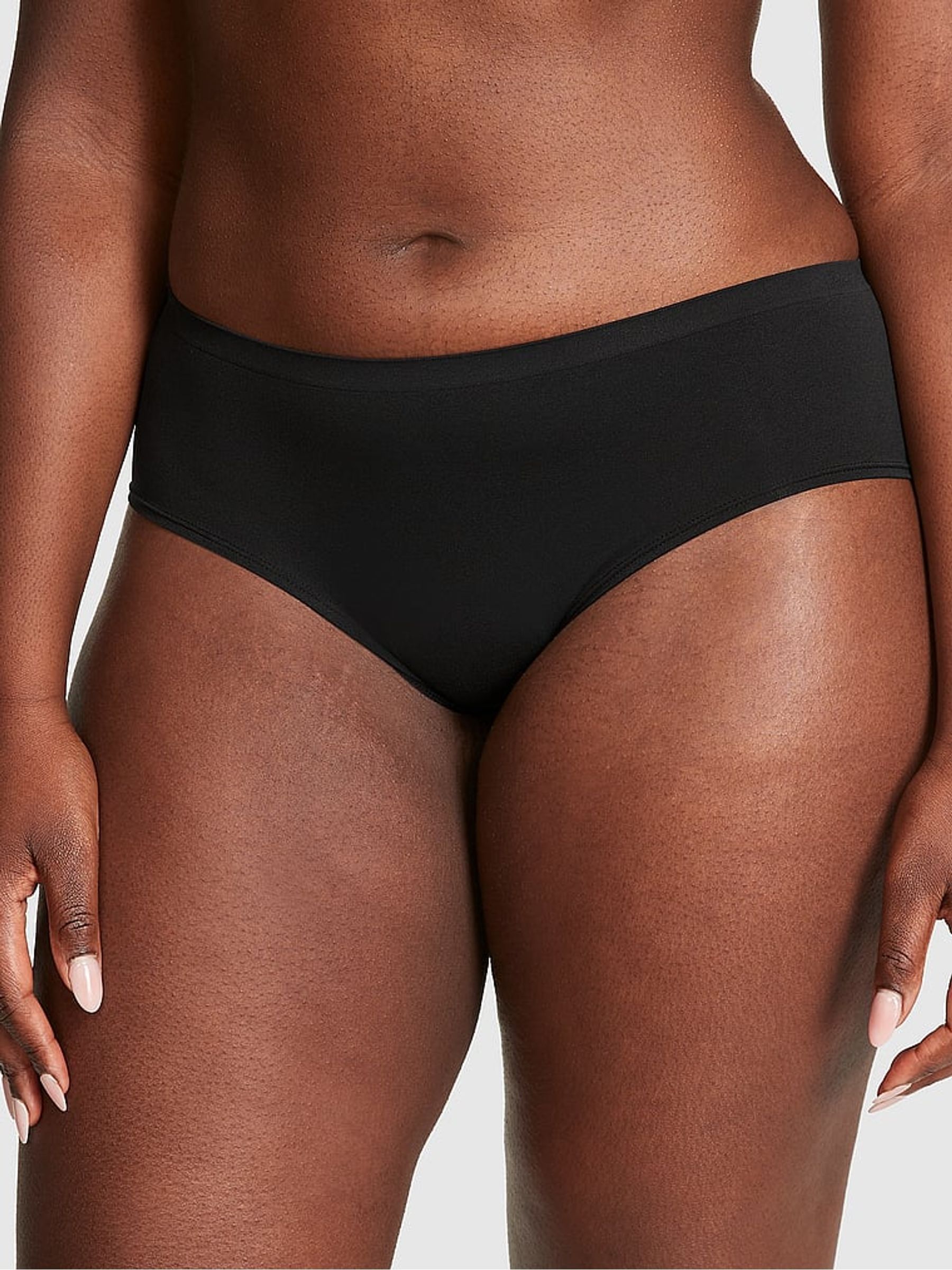 Black Seamless Hipster Knickers (AM0898) | €10.50