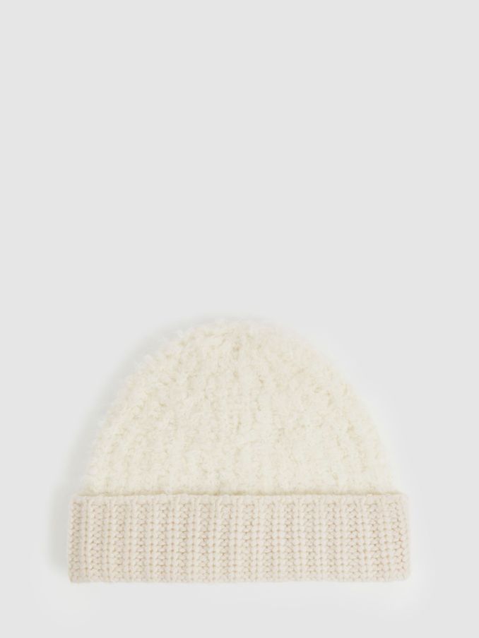 Fluffy Beanie With Wool in Cream (AM3672) | AED56