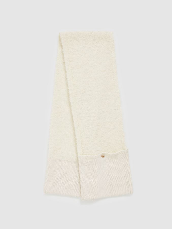 Pouch-Pocket Fluffy Scarf With Wool And Cashmere in Cream (AM3675) | AED83