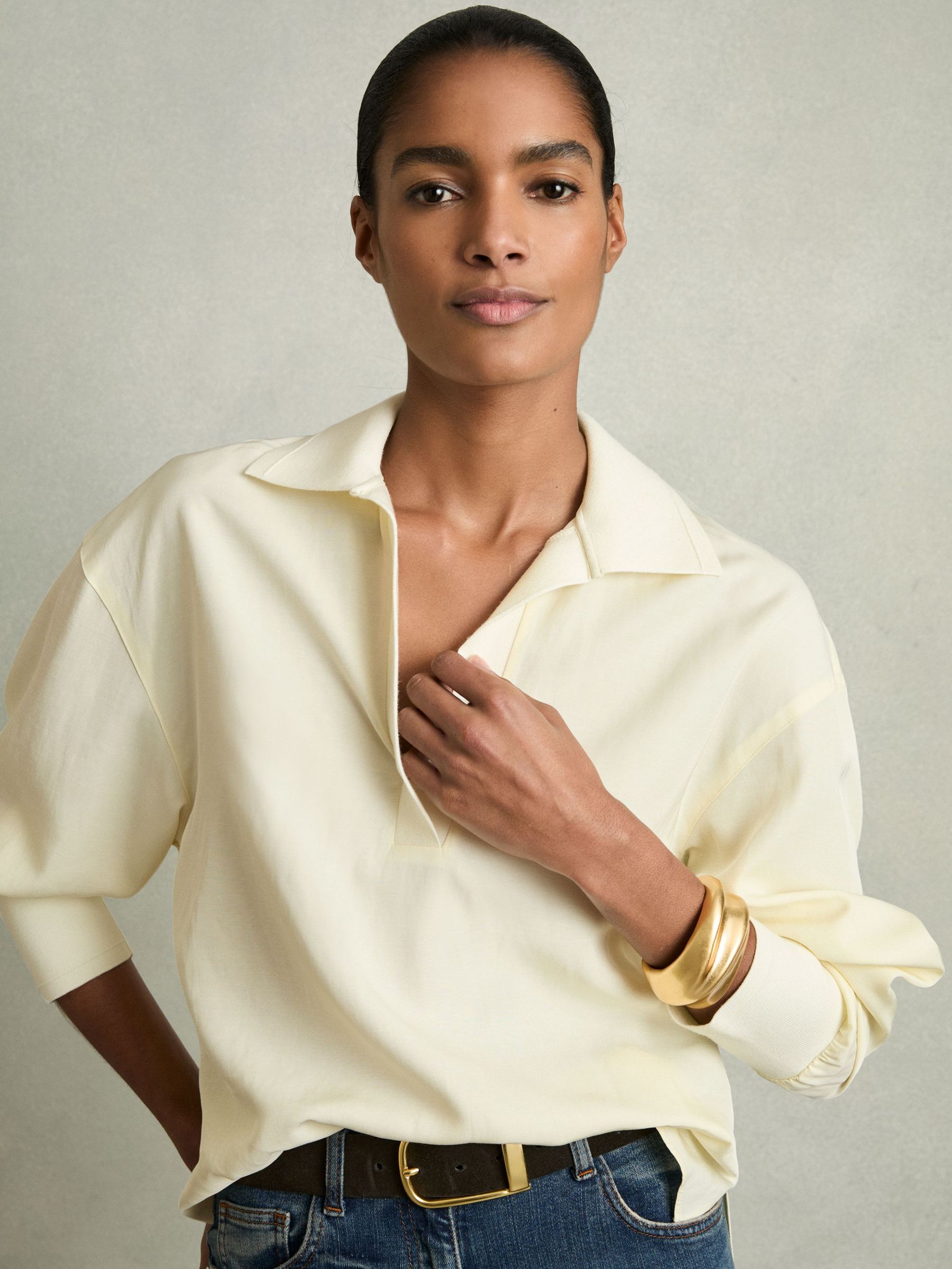 Overhead Open-Collar Shirt With Linen in Pale Yellow (AM5313) | US$109
