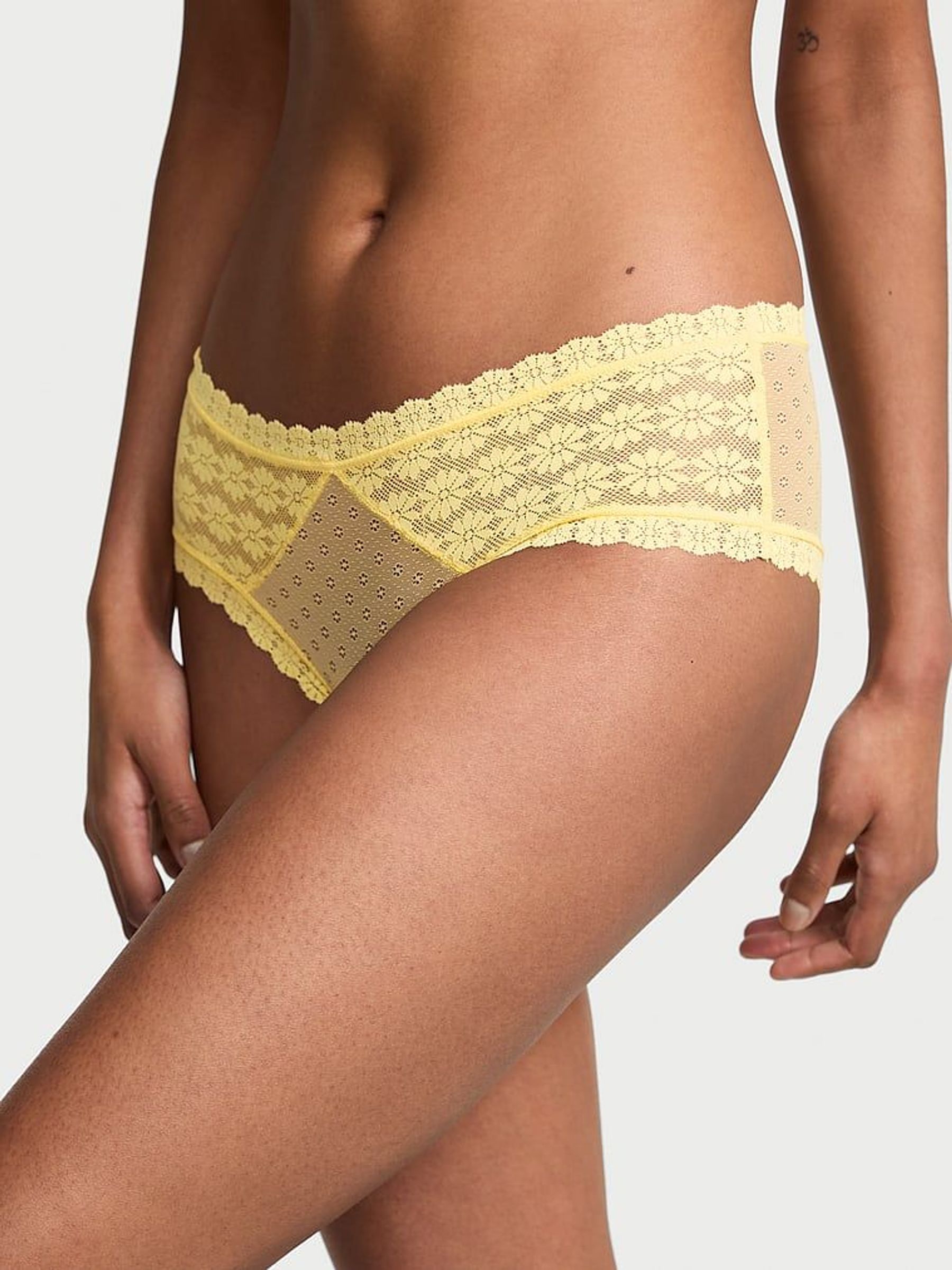 Yellow Tulip Cheeky Knickers (AM6836) | €10.50