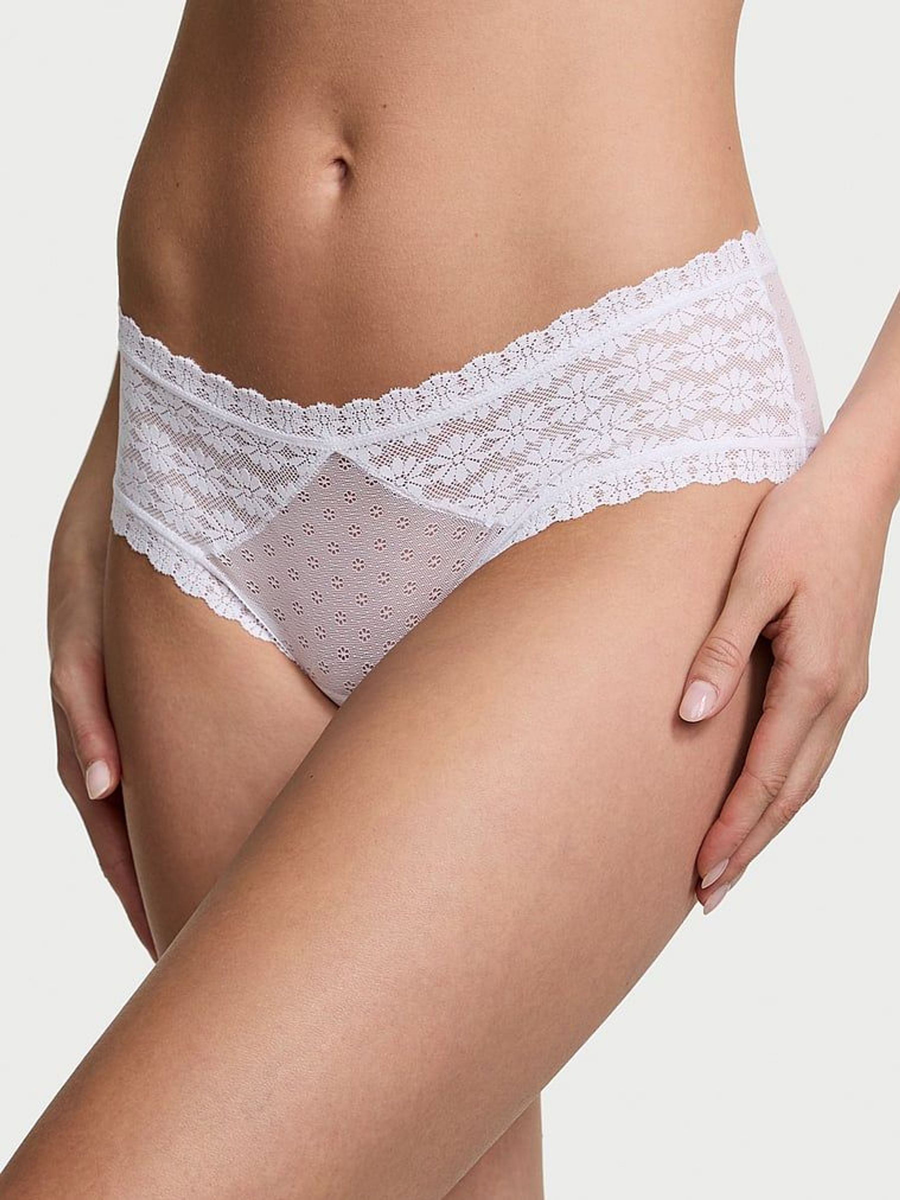 White Cheeky Knickers (AM6848) | €10.50