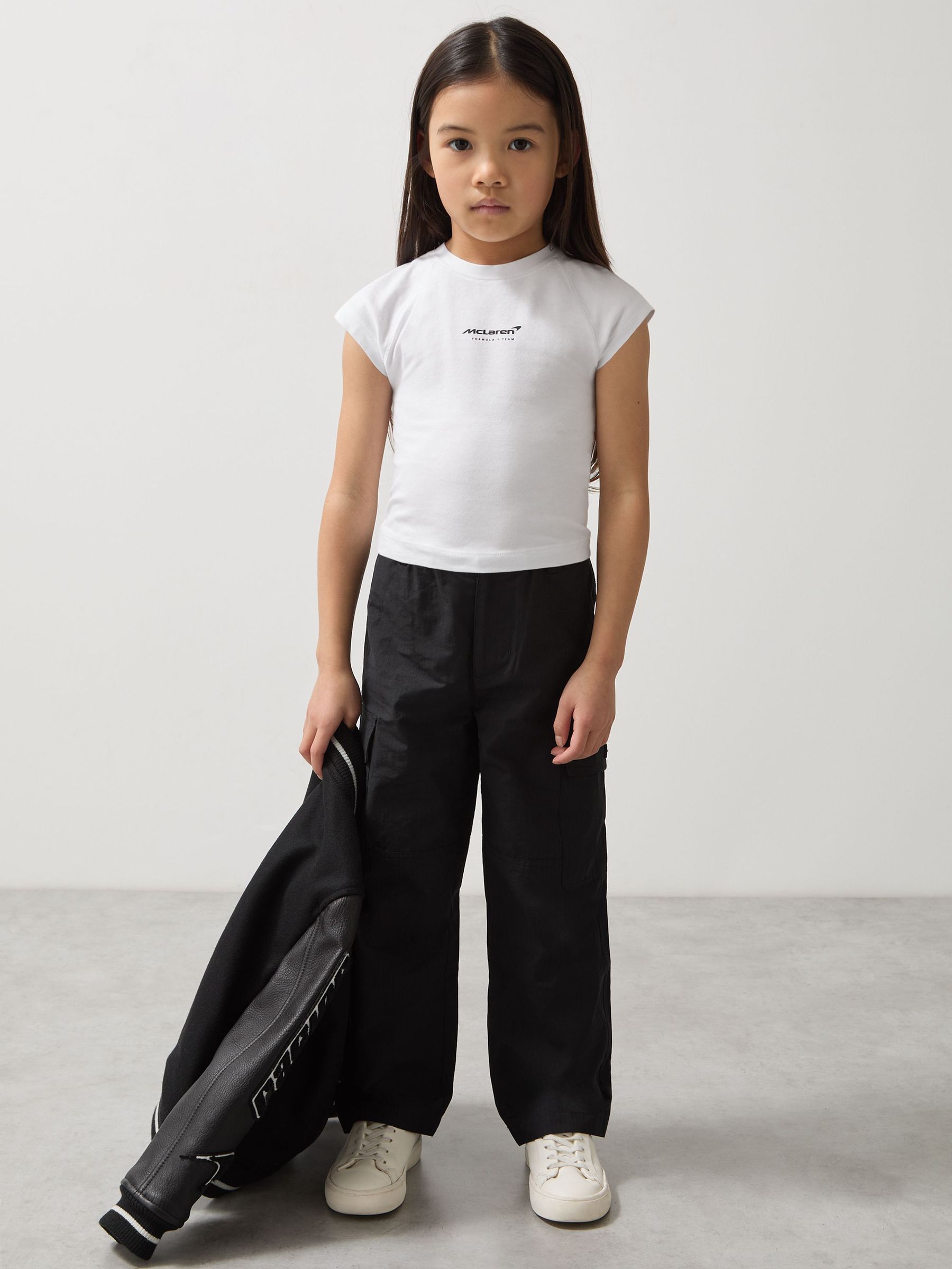 9-13 yrs McLaren F1 Team Cropped Logo T-Shirt in White (AN3999) | US$30