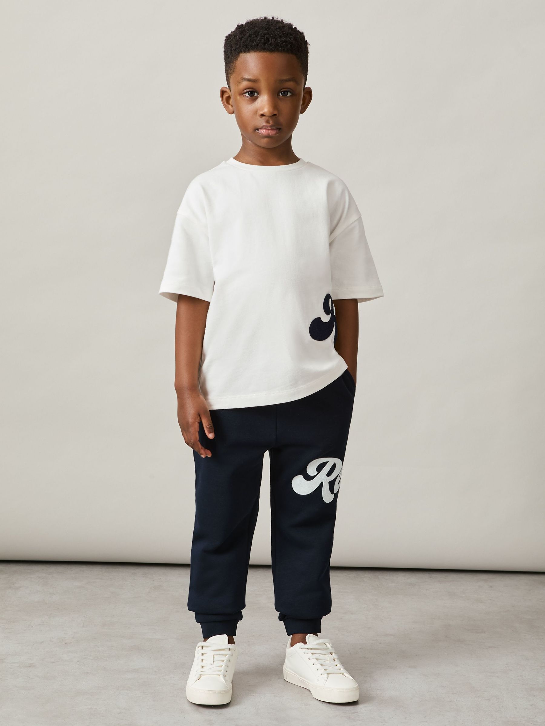 3-9 yrs Cotton Script-Logo Oversized T-Shirt in White (AN4947) | €25