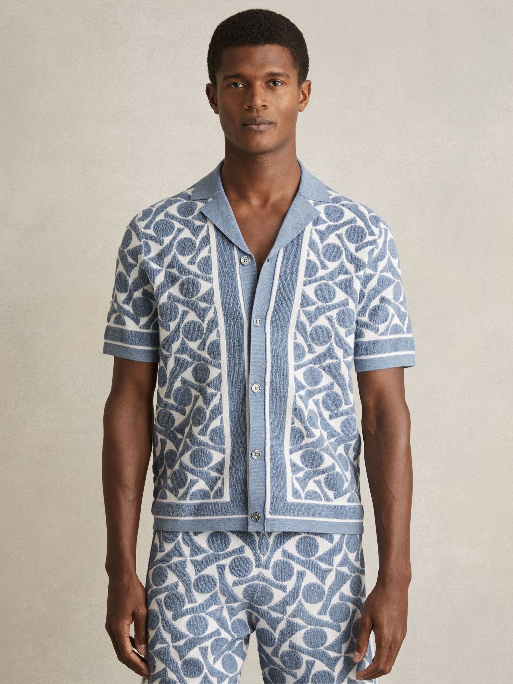 Abstract Pattern Towelling Shirt in Soft Blue/White (AN6314) | €170