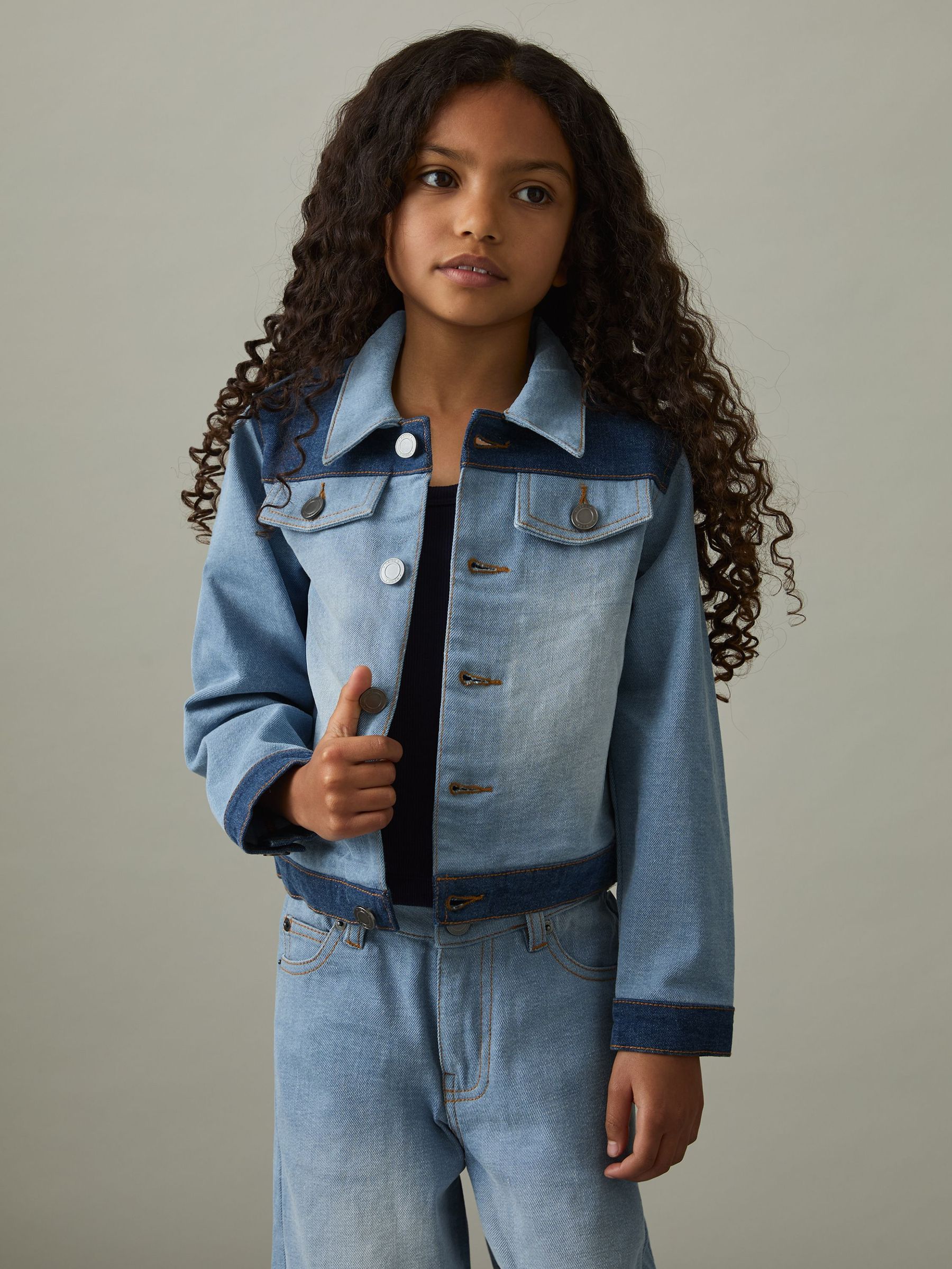 Patchwork Two-Tone Denim Jacket in Blue (AN6321) | US$120
