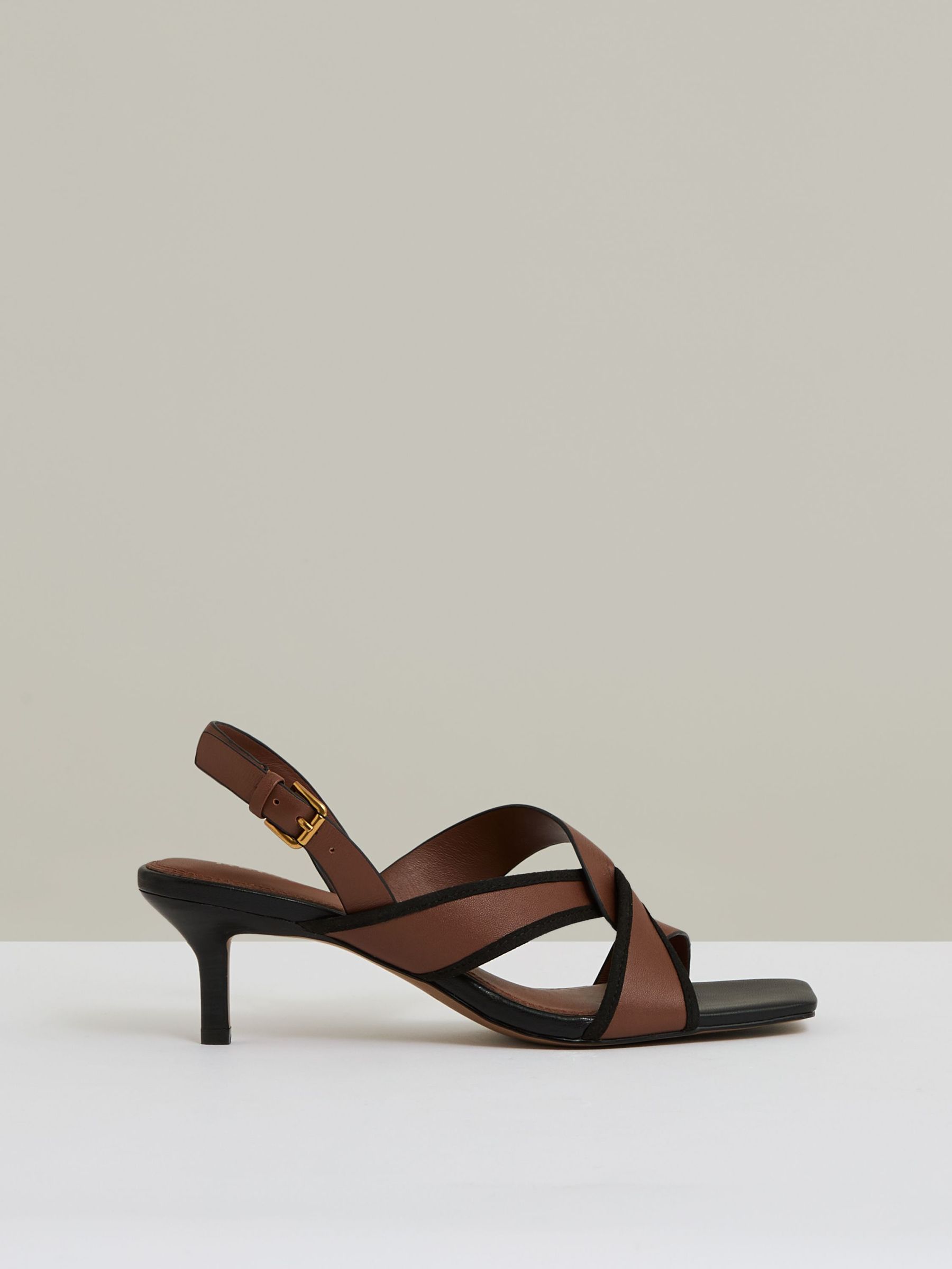 Leather Link-Strap Low-Heel Sandals in Tan (AN6324) | €225