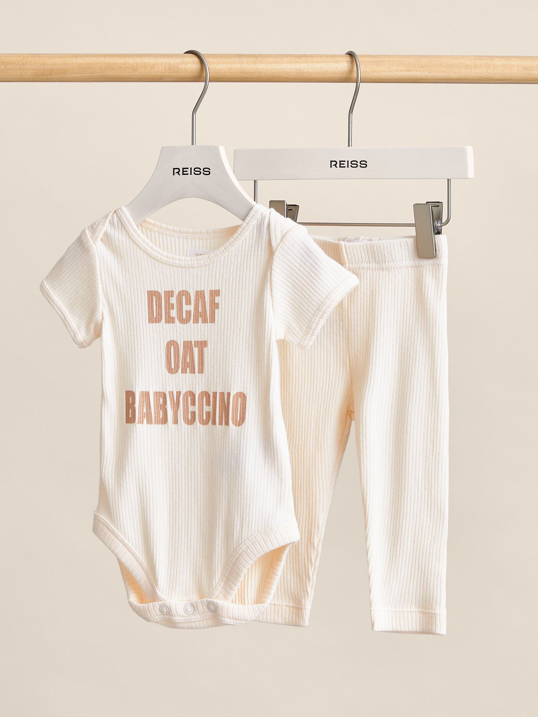 Slogan Bodysuit And Leggings Set in Ivory (AN7361) | €65