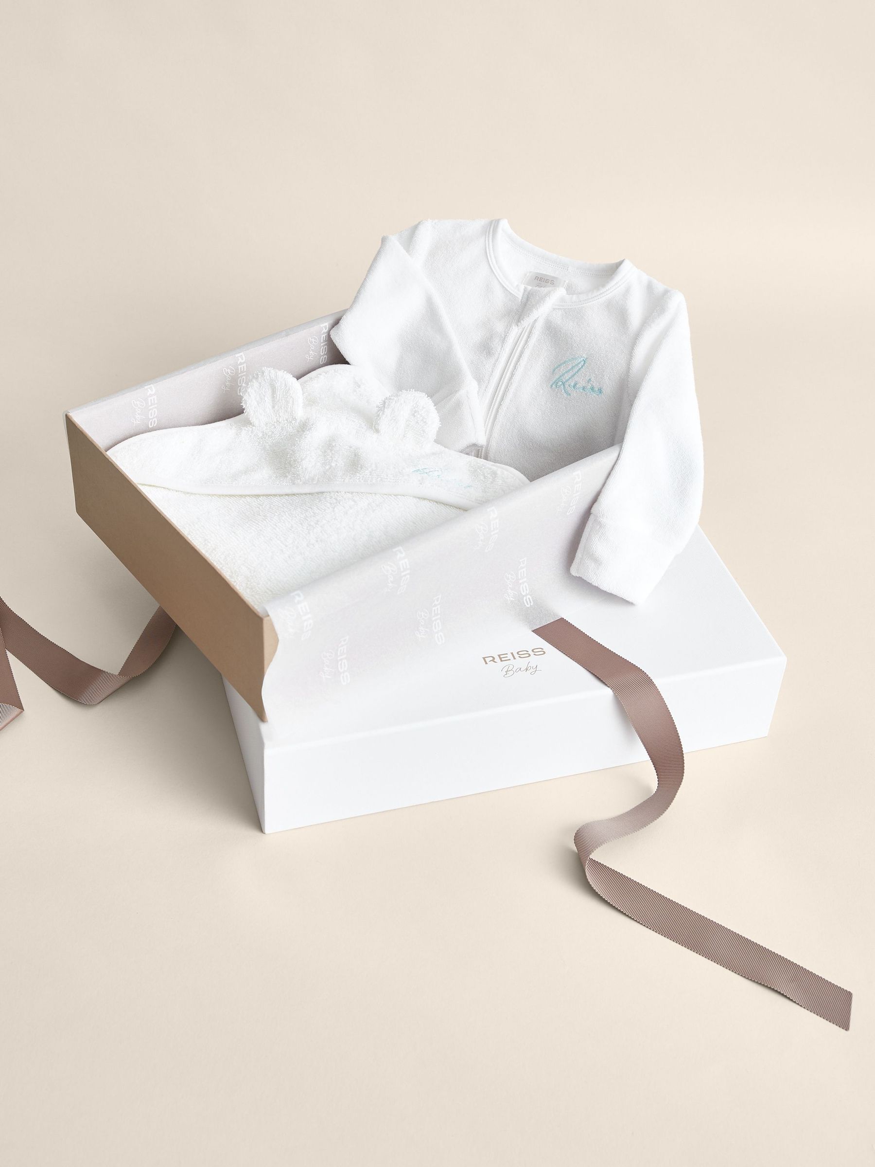 Sleepsuit And Hooded Towel Set in Ivory (AN7641) | CHF 95