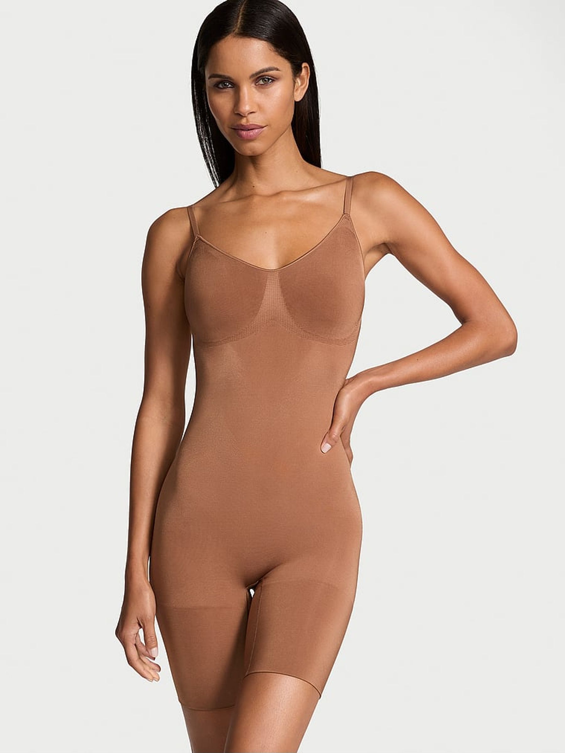 Caramel Nude Seamless Shaping™ Mid Thigh Bodysuit (AN8063) | €63