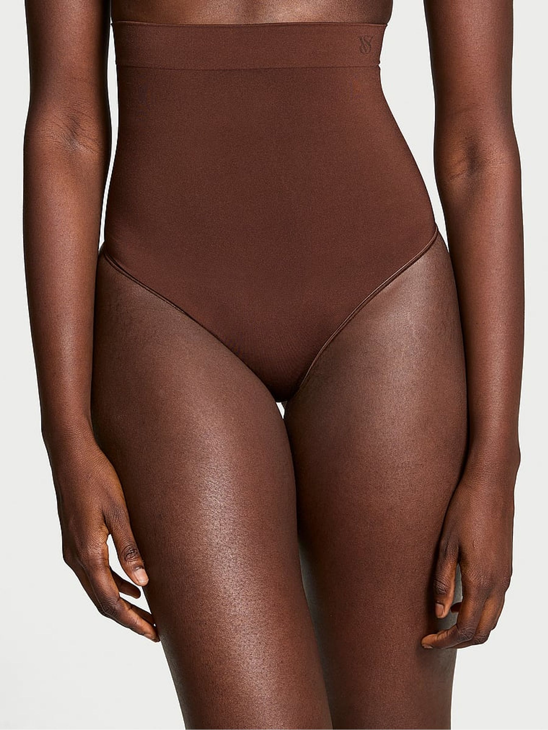 Ganache Nude Thong Seamless Shaping™ Knickers (AN8176) | €29