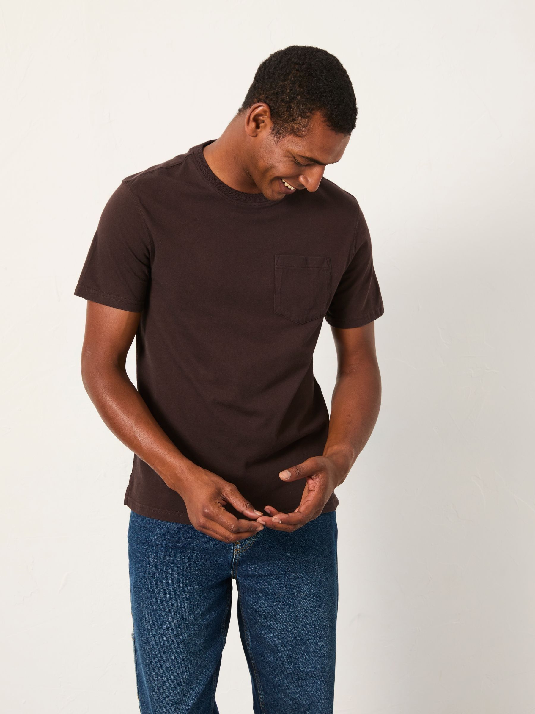 Cove Chocolate Brown Cove Pocket Tshirt (AN9531) | €33