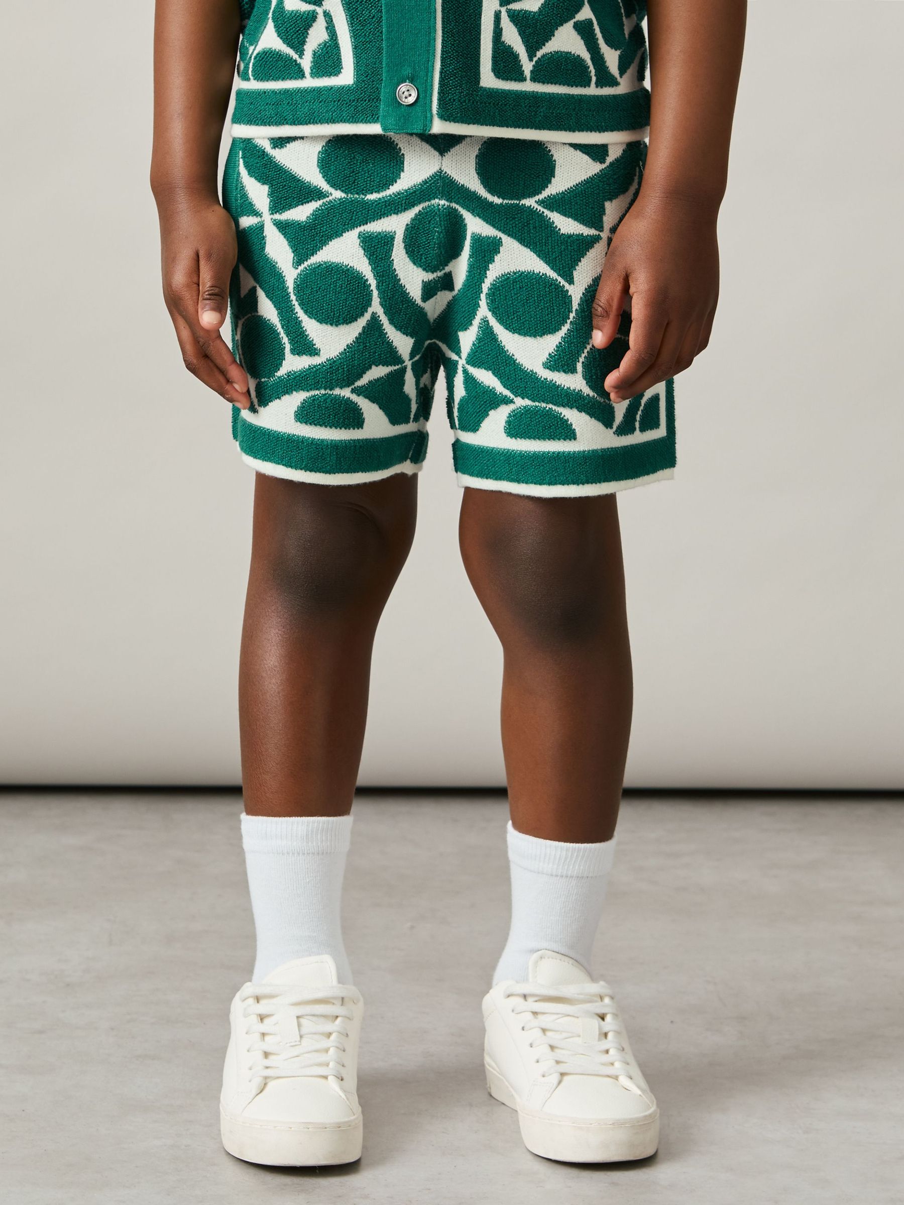 3-9 yrs Abstract-Pattern Towelling Shorts in Green/White (AP0290) | US$60