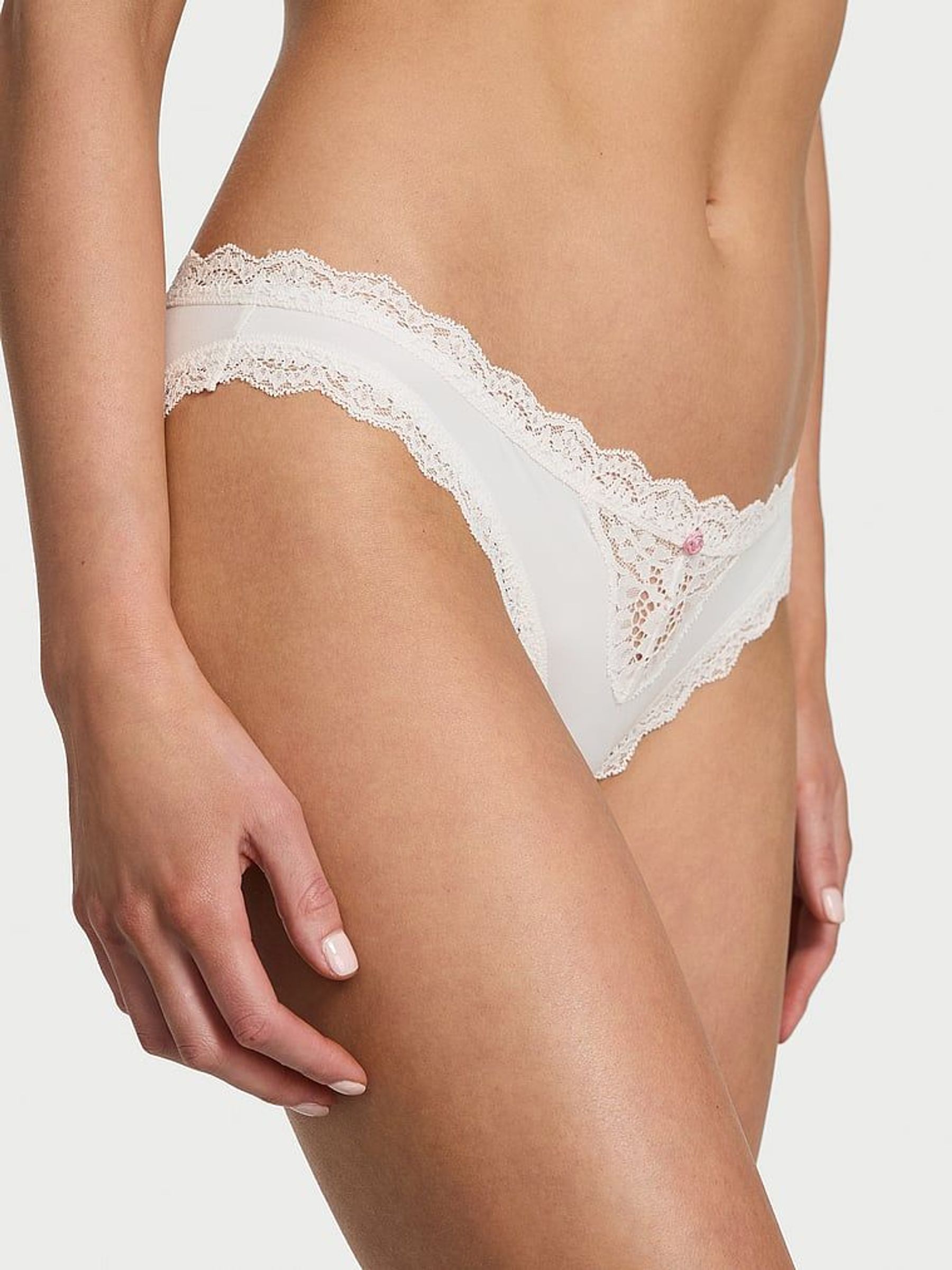 Coconut White Lace Trim Bikini Knickers (AP7412) | €15.50