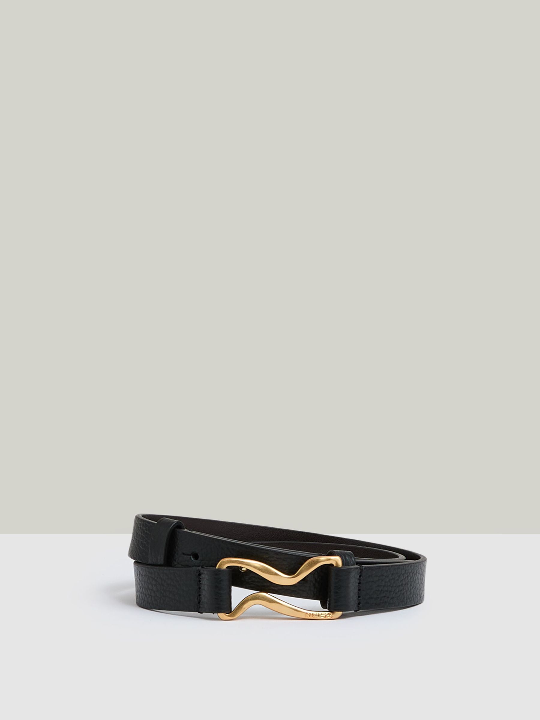 Leather Sculpted-Hardware Belt in Black (AR6526) | US$95