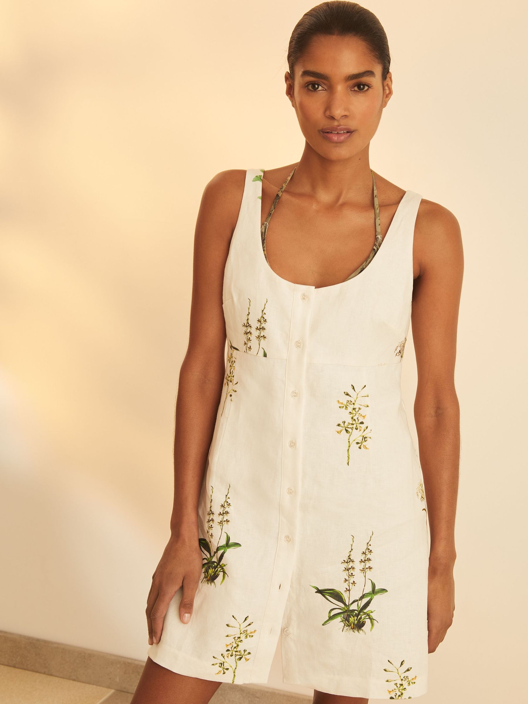 Reiss | NYBG Linen Floral Mini Dress in Ivory (AR6533) | €245