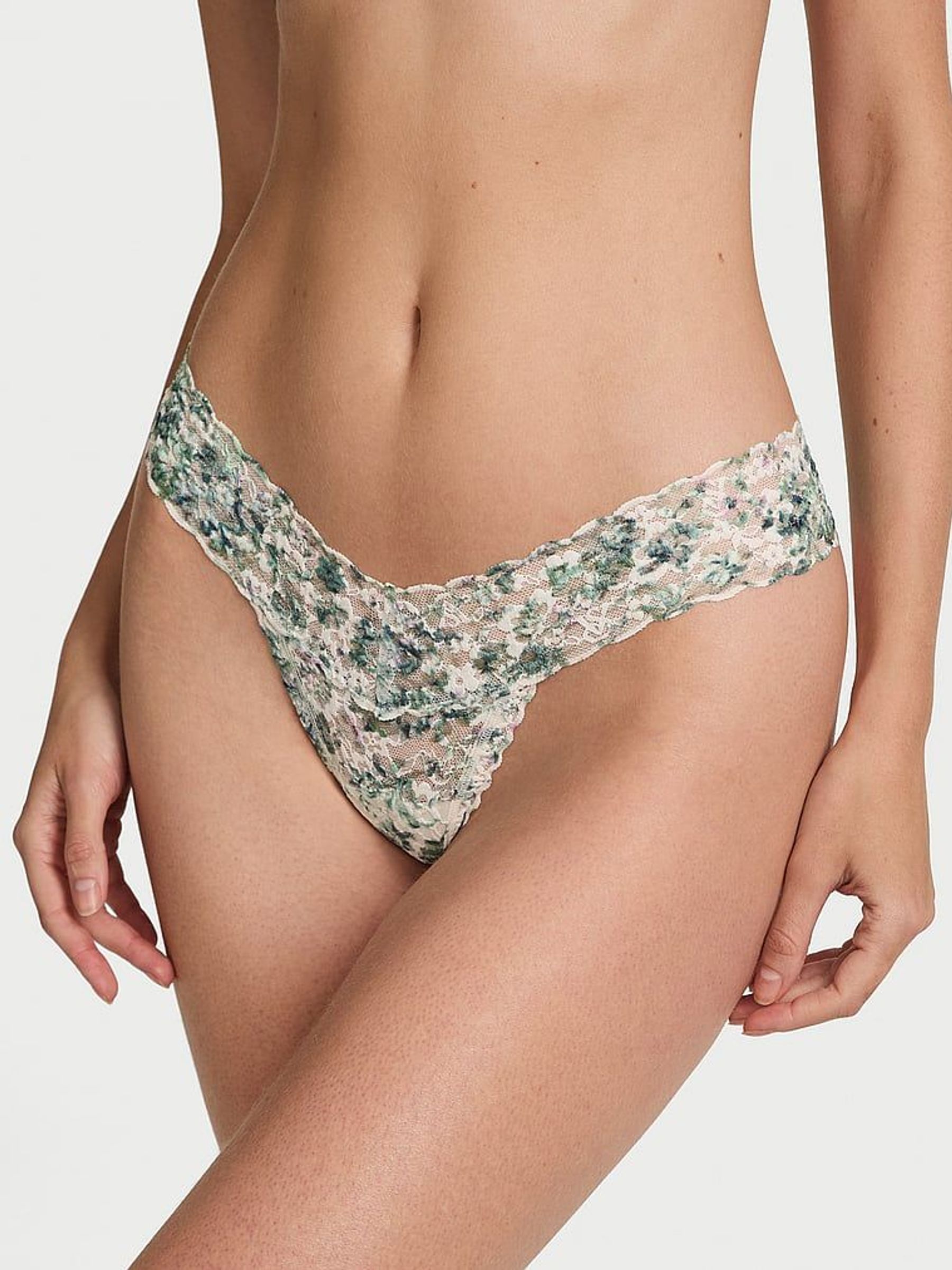 White Floral Thong Knickers (AR7187) | €10.50