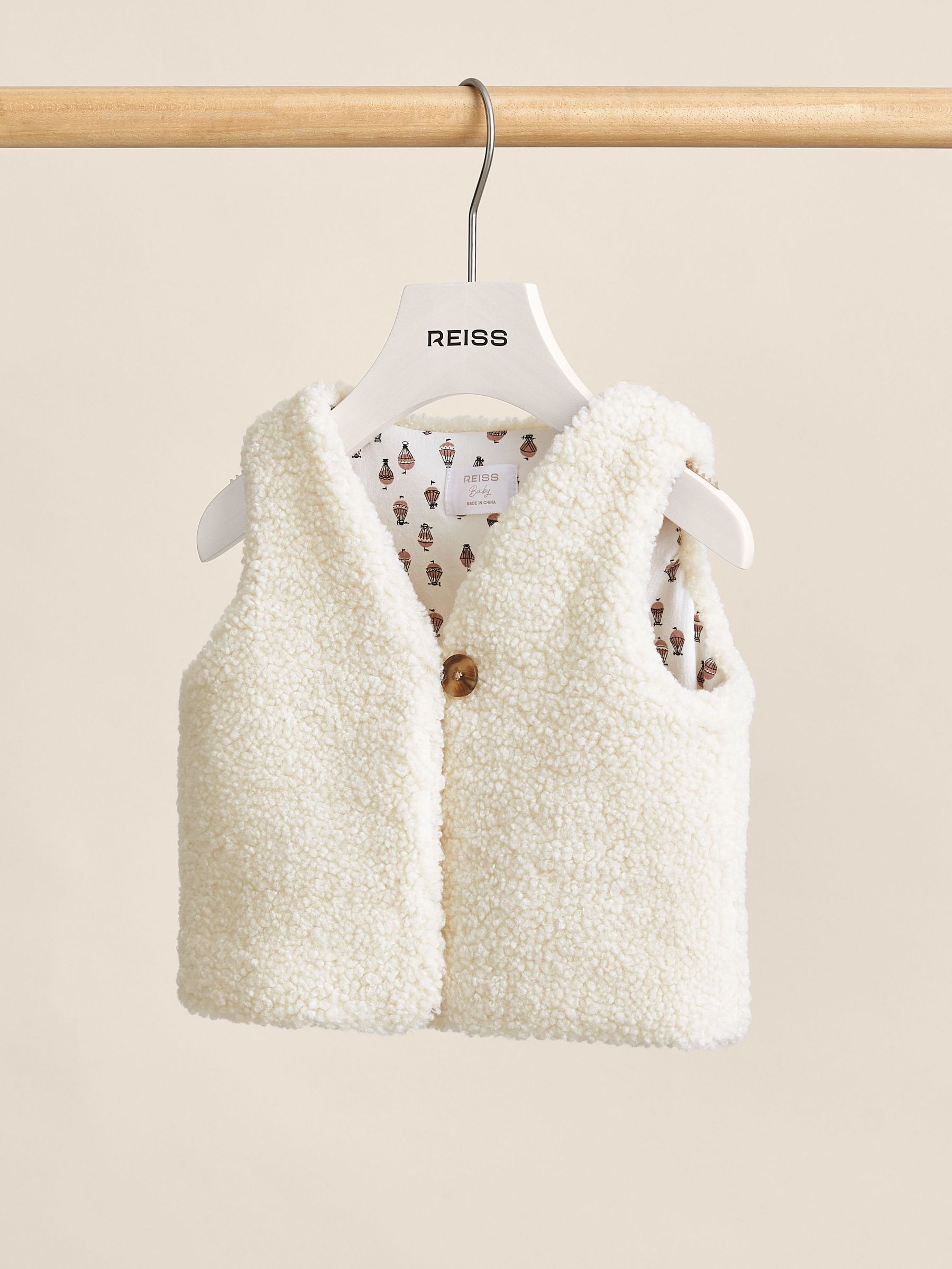 Lined Fleece Gilet in Ivory (AR9548) | €65