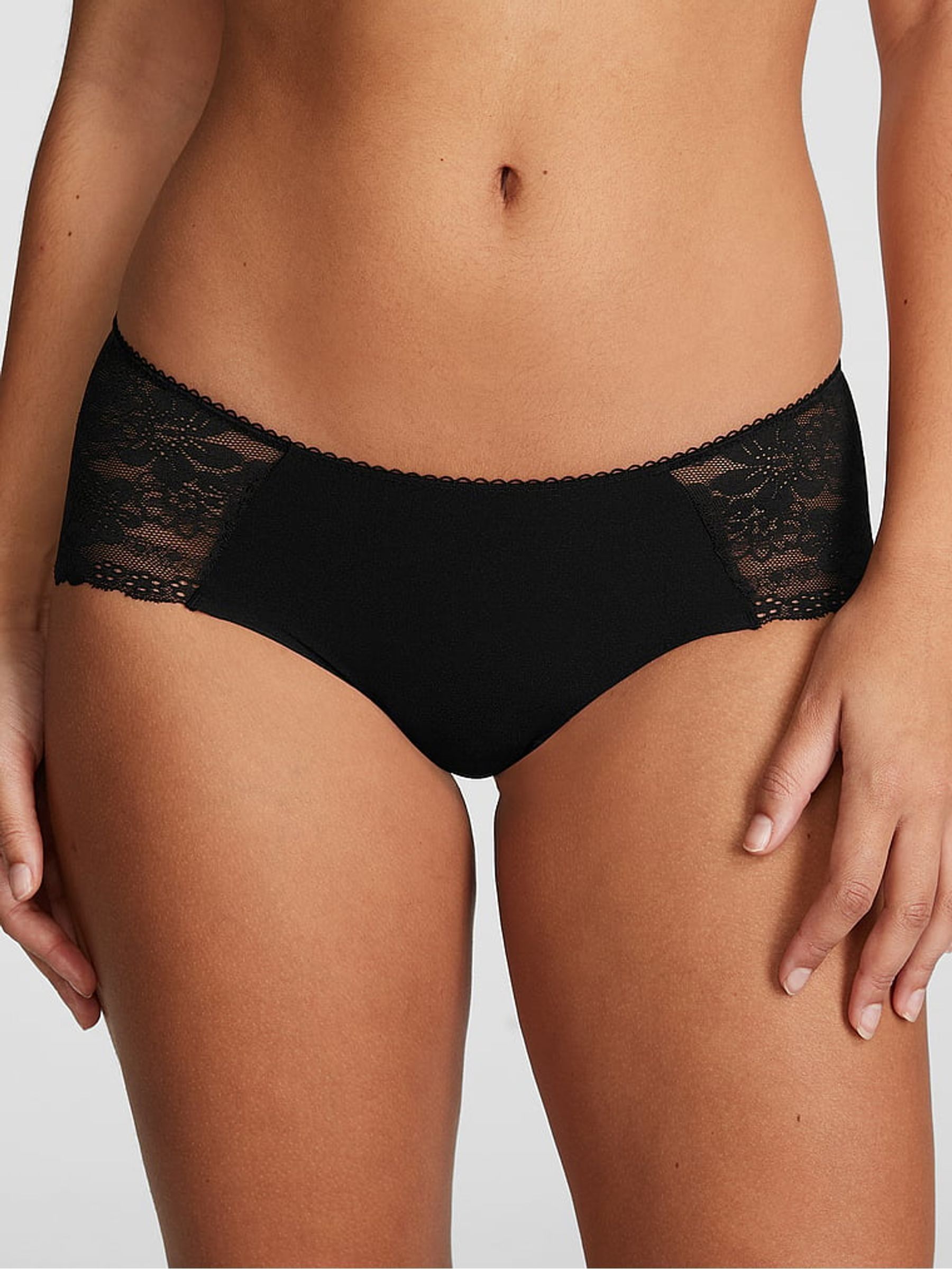 Black Lace Hipster Knickers (AT0921) | €10.50