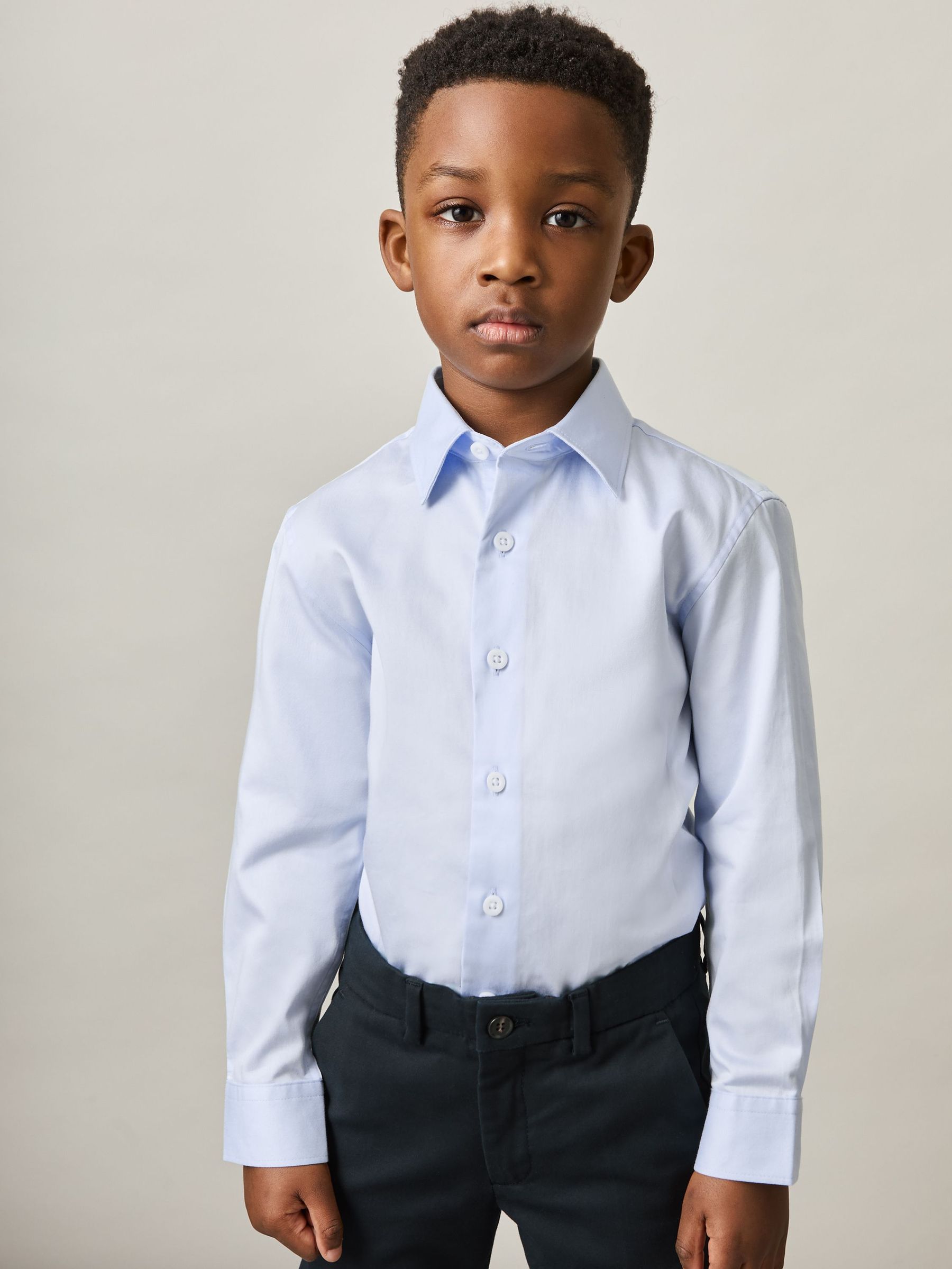 Slim-Fit Cotton Shirt in Soft Blue (AU4890) | 35 €
