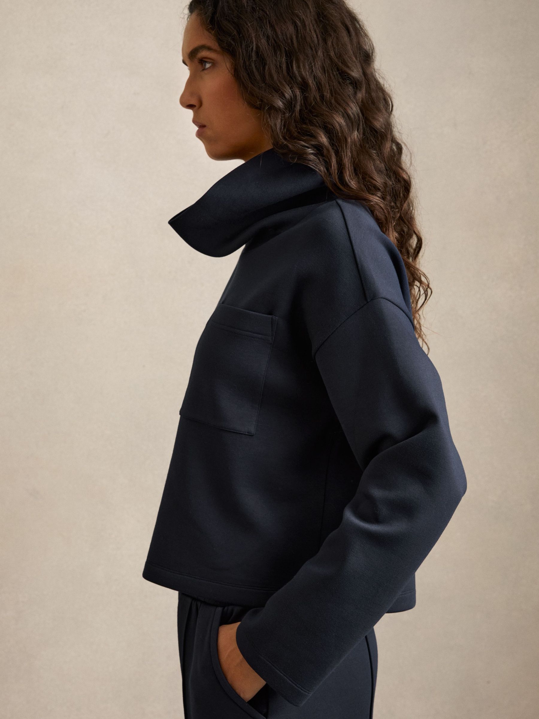 Jersey Funnel-Neck Sweatshirt in Navy (AU6656) | €195