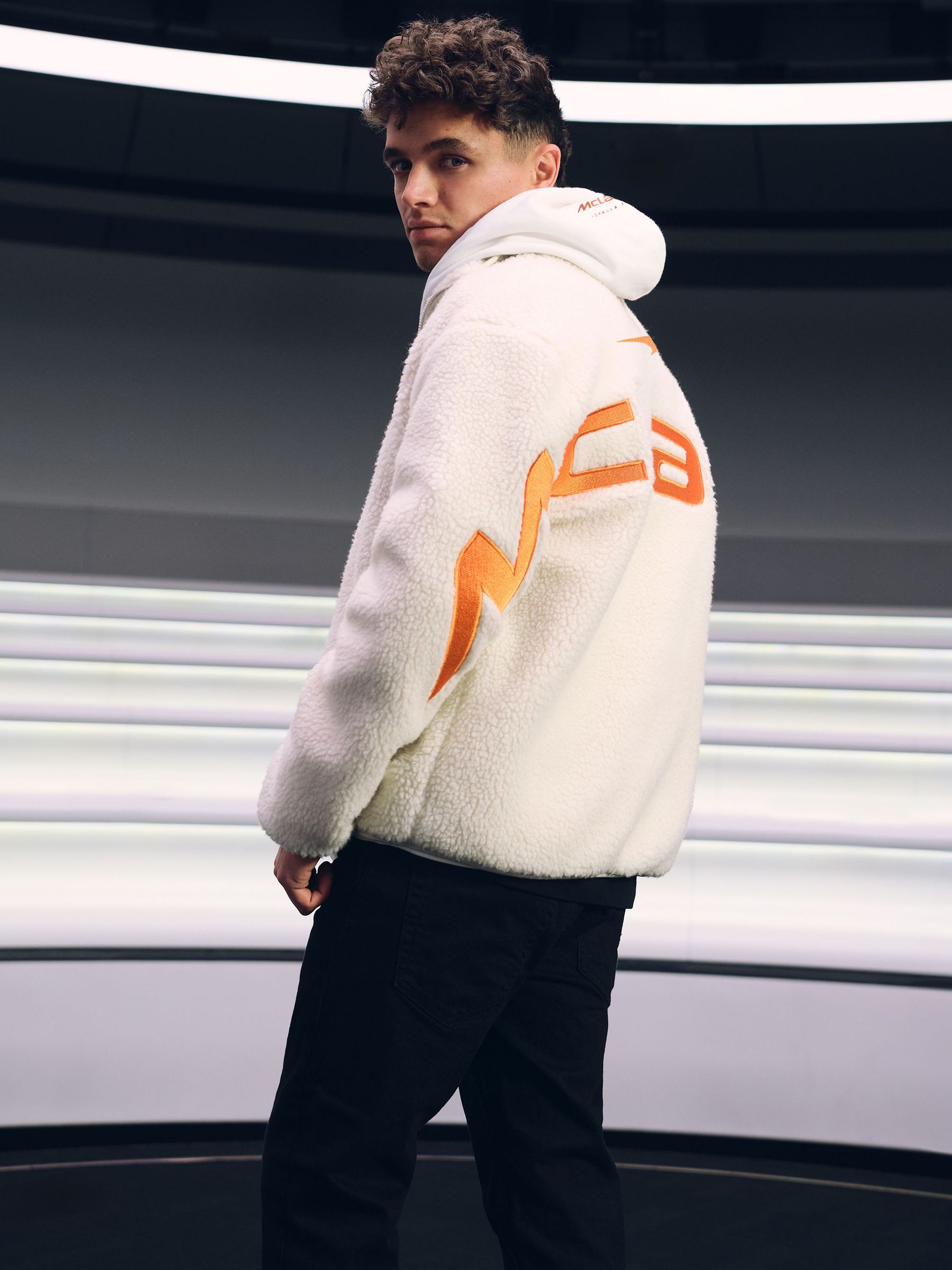 McLaren F1 Team Embroidered Fleece Jacket Unisex Fit in Off White (AU8073) | €285
