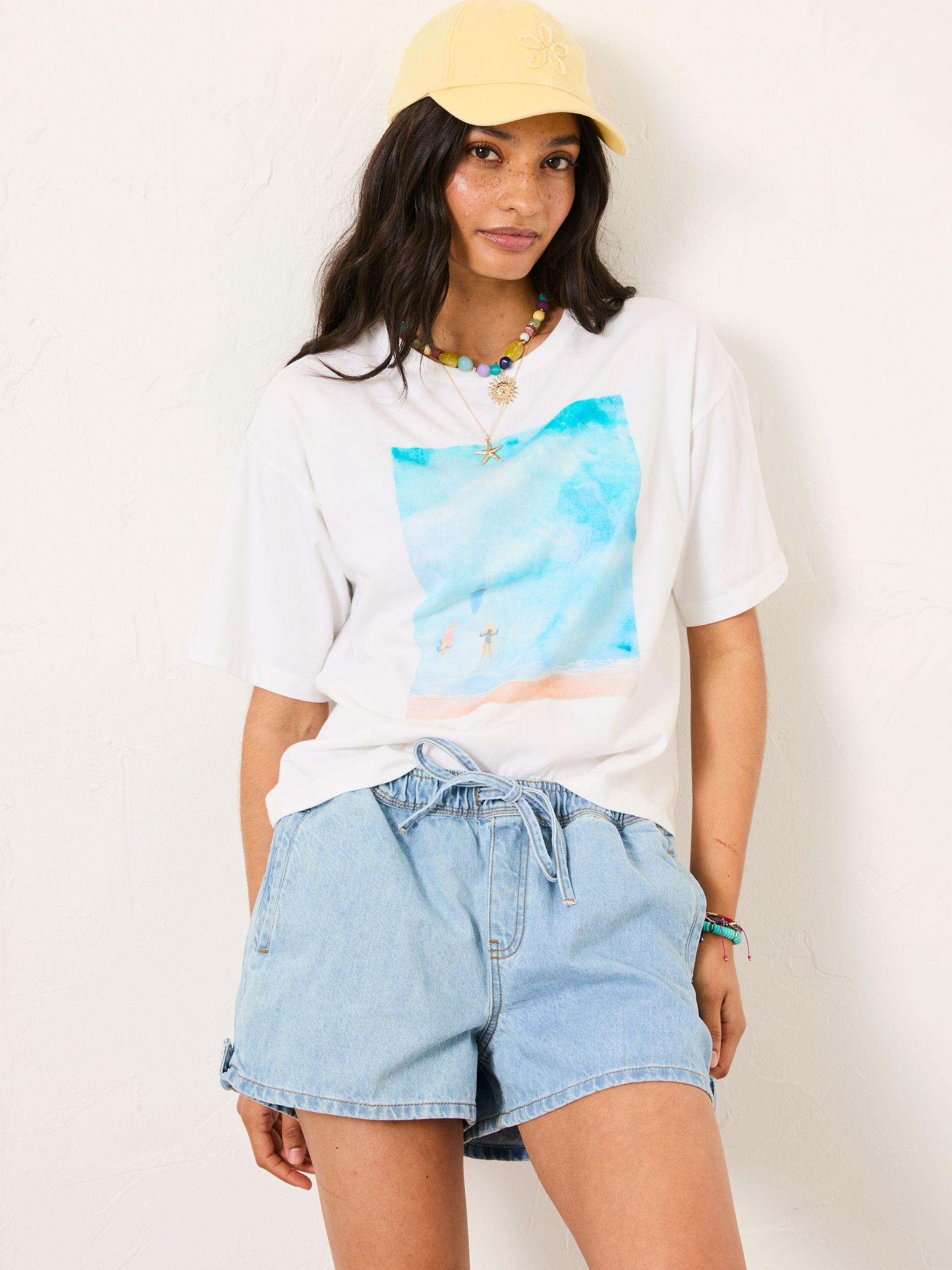 White Boxy T-Shirt (AU8119) | €38