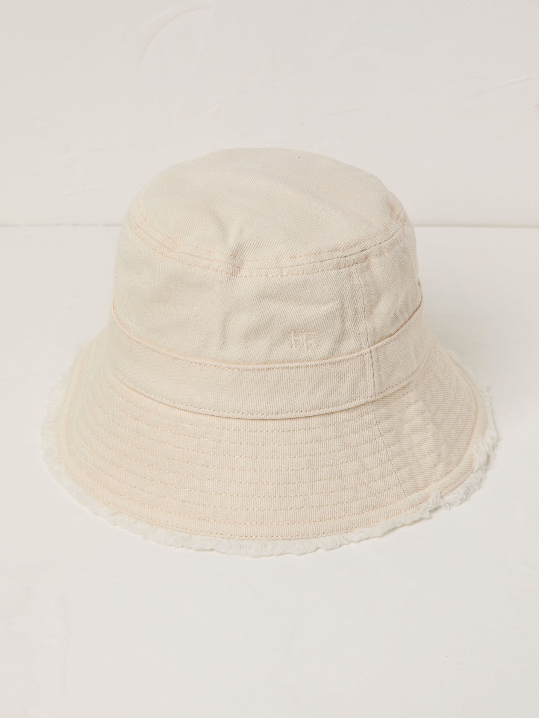 Ivory Brisbane Bucket 100% Cotton Hat (AV2580) | €29.50